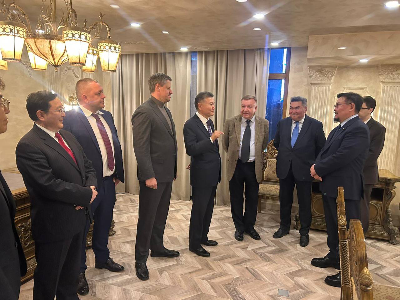 Mongoliya vizit prodolzhaetsya2