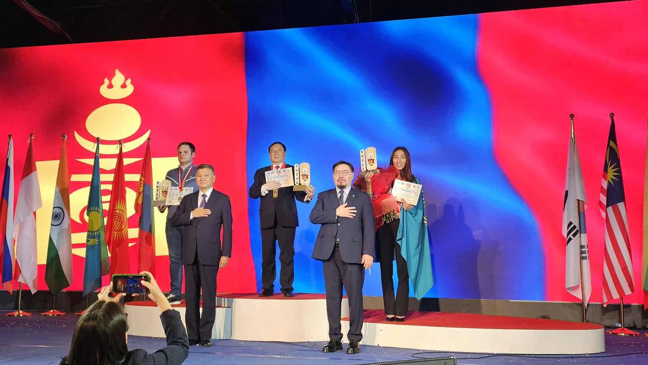 Mongoliya vizit prodolzhaetsya3