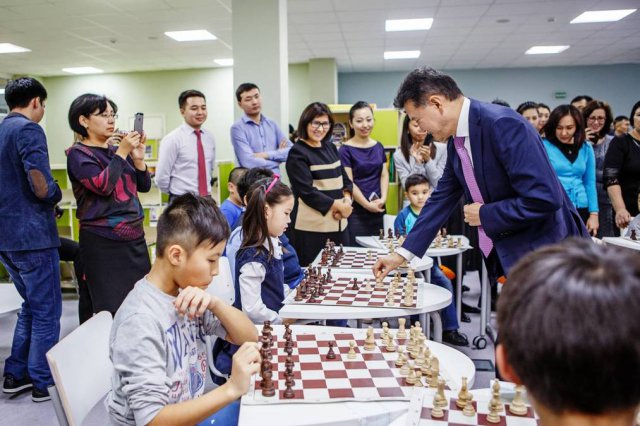Мастер-класс в Академии шахмат, Астана, 12 декабря 2016