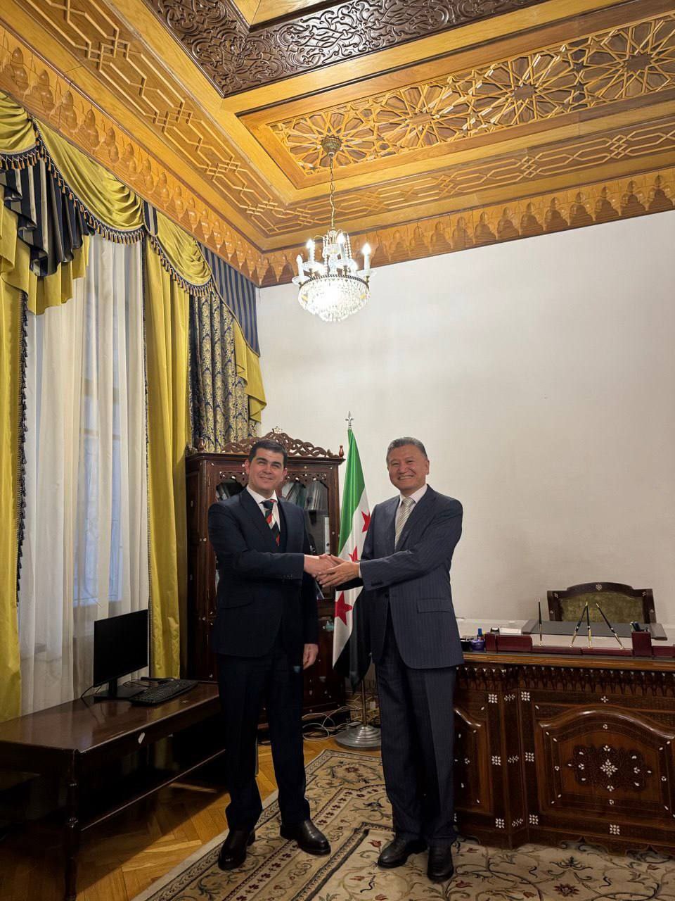 vstrecha v posolstve sirii
